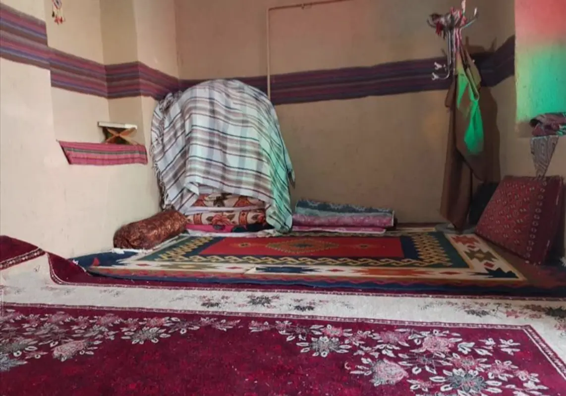 اقامتگاه بوم گردی بهشت جاوید فیروزآباد
