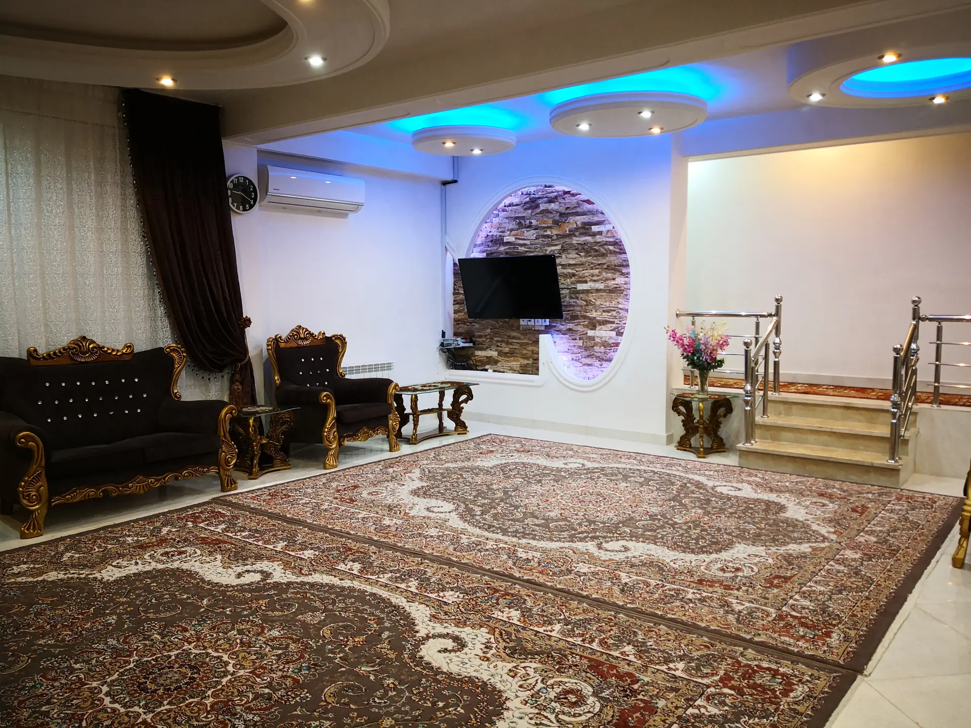 اجاره ویلای لاکچری استخردار قلعه رودخان