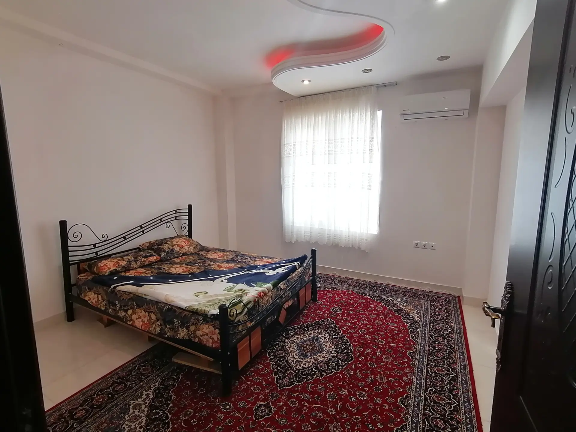 اجاره ویلای لاکچری استخردار قلعه رودخان