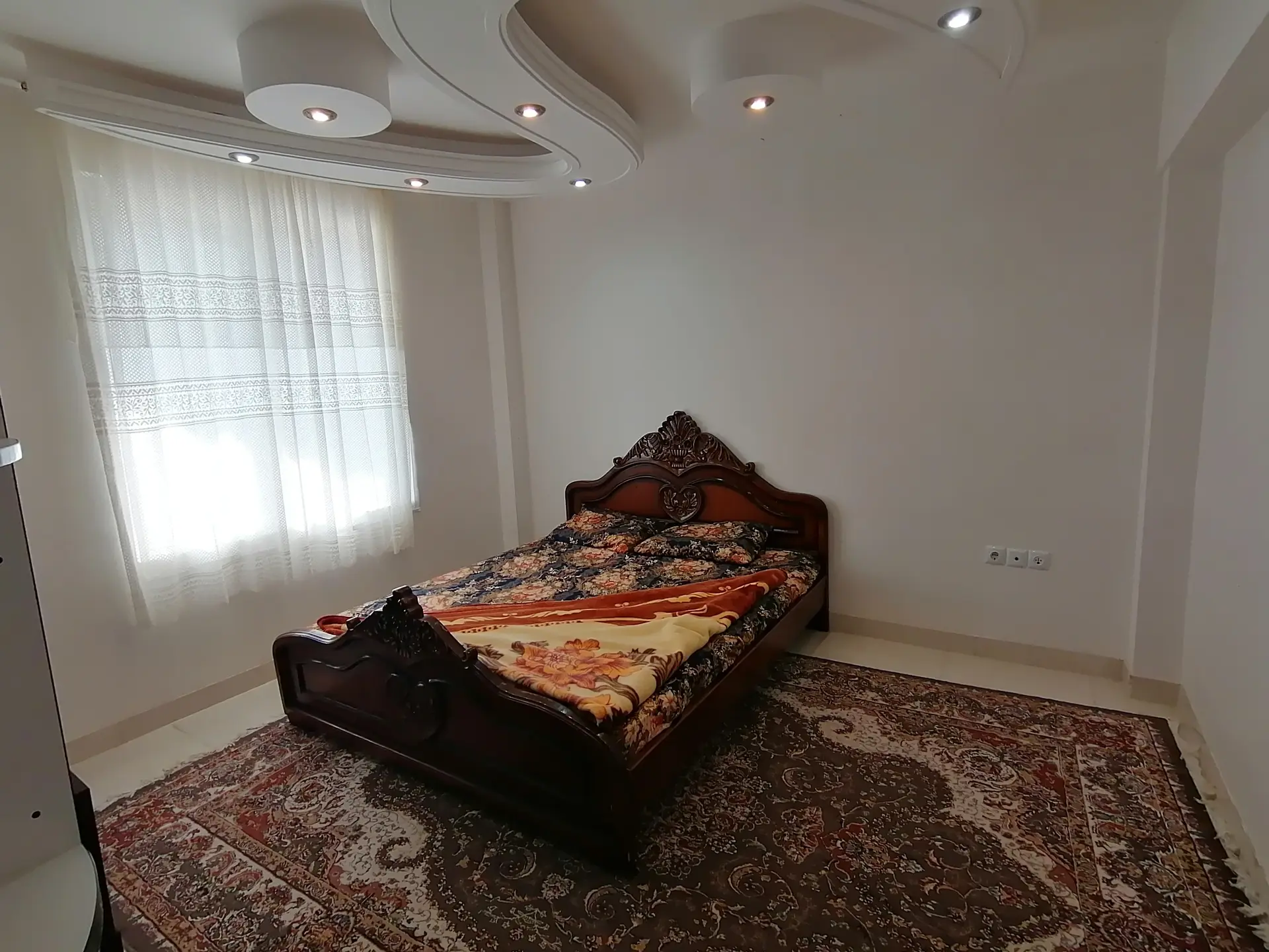 اجاره ویلای لاکچری استخردار قلعه رودخان