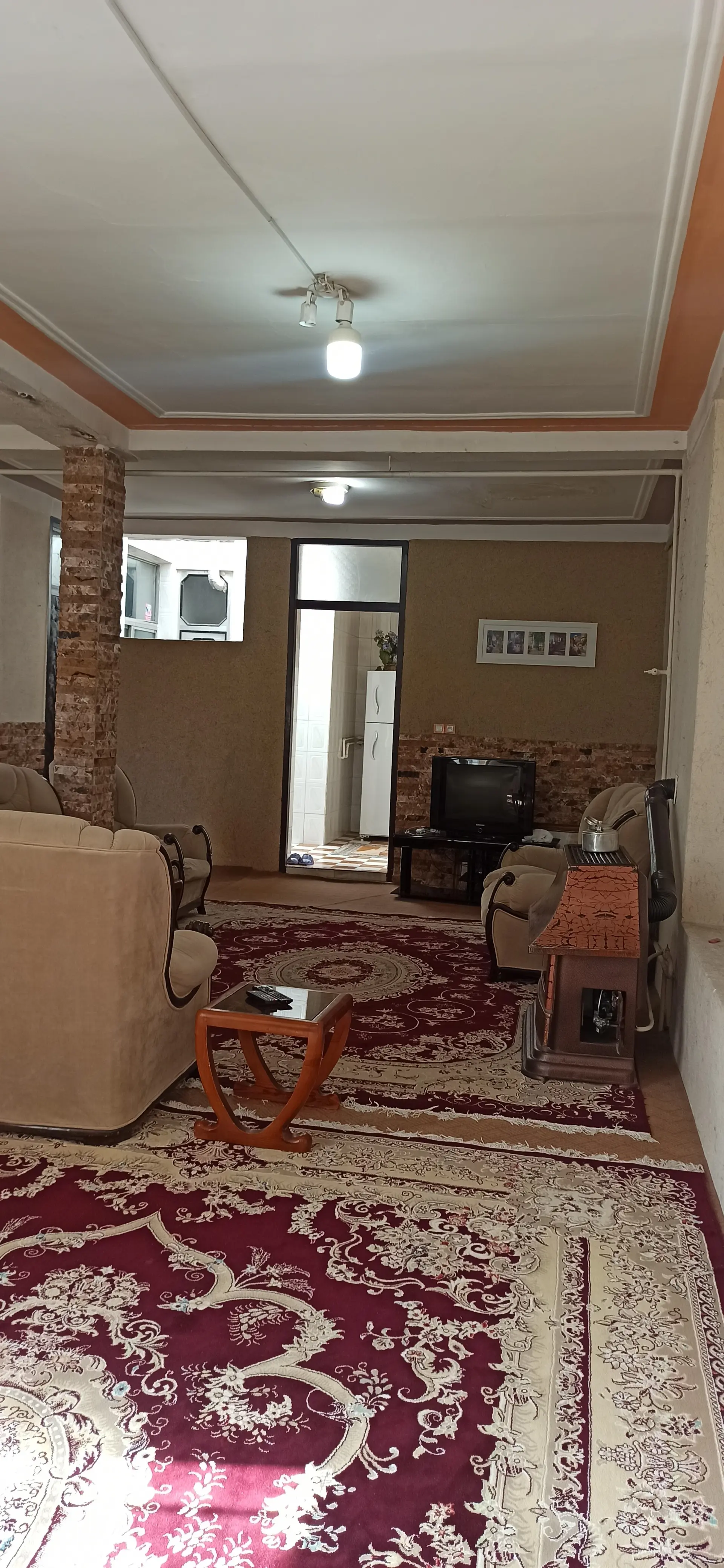 اجاره روزانه سوئیت مبله مرکز شهر سنندج