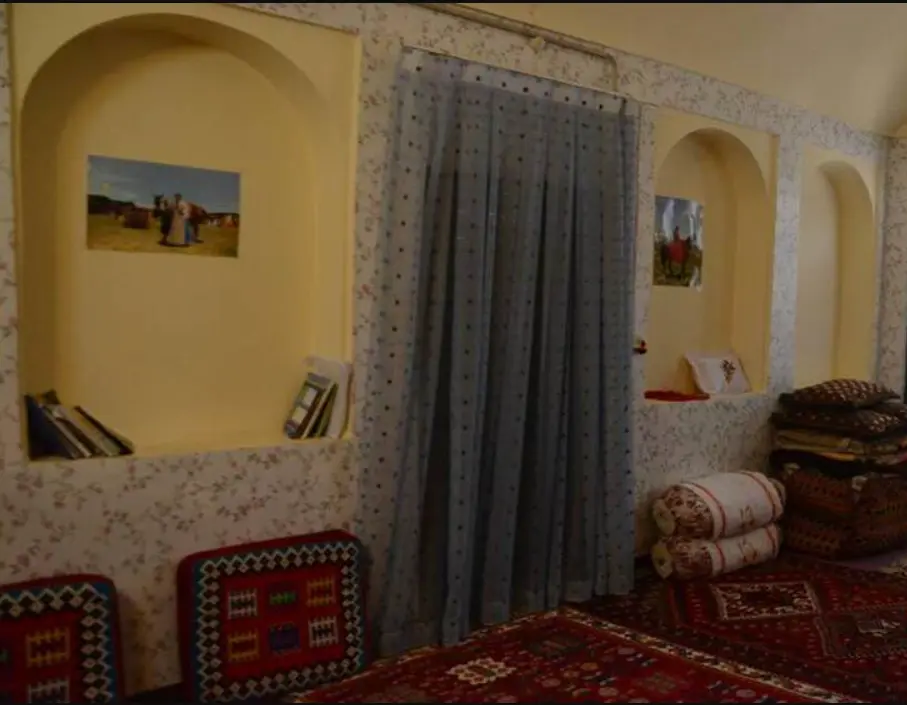 اقامتگاه خانه قشقایی یزد