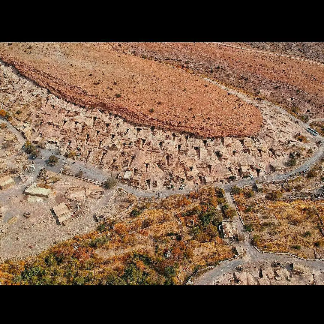 بوم گردی بن میمند در اطراف شهربابک