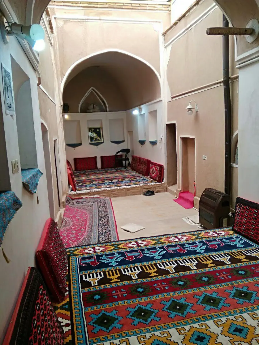 اقامتگاه بوم گردی خانه حسین پور در بشرویه