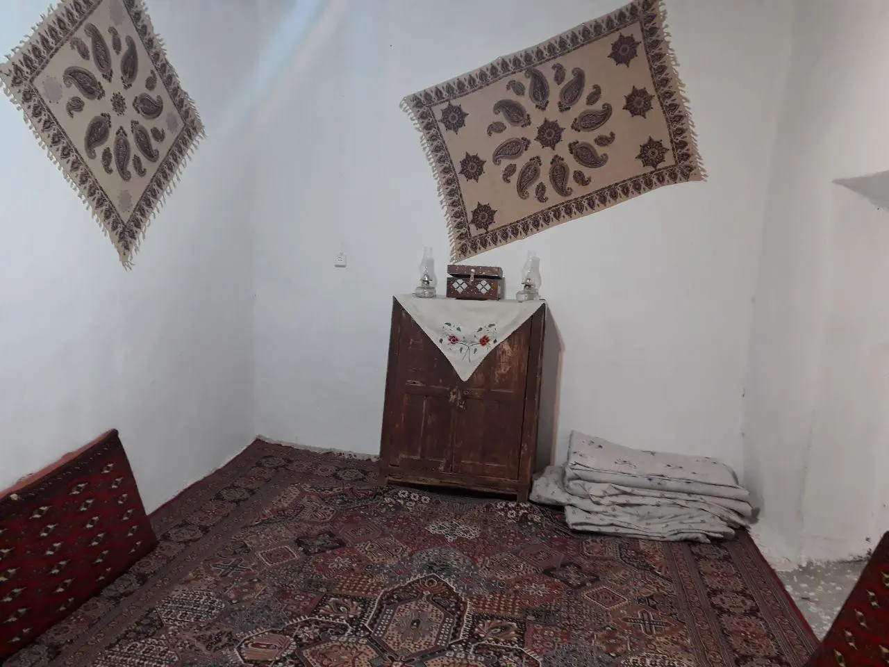 اقامتگاه بوم گردی بام ایران فریدونشهر