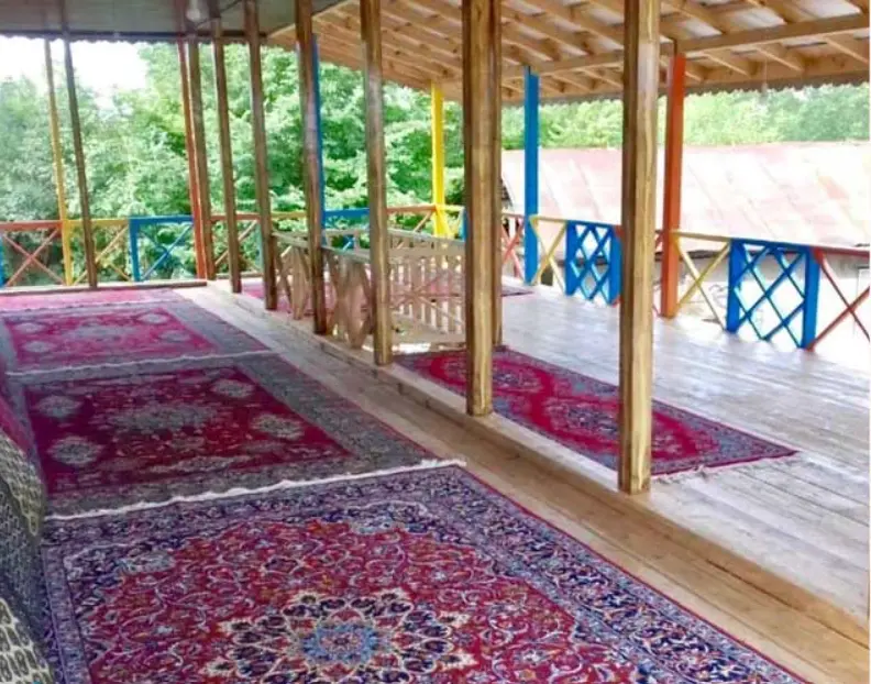 اجاره اقامتگاه سنتی متاره شفت