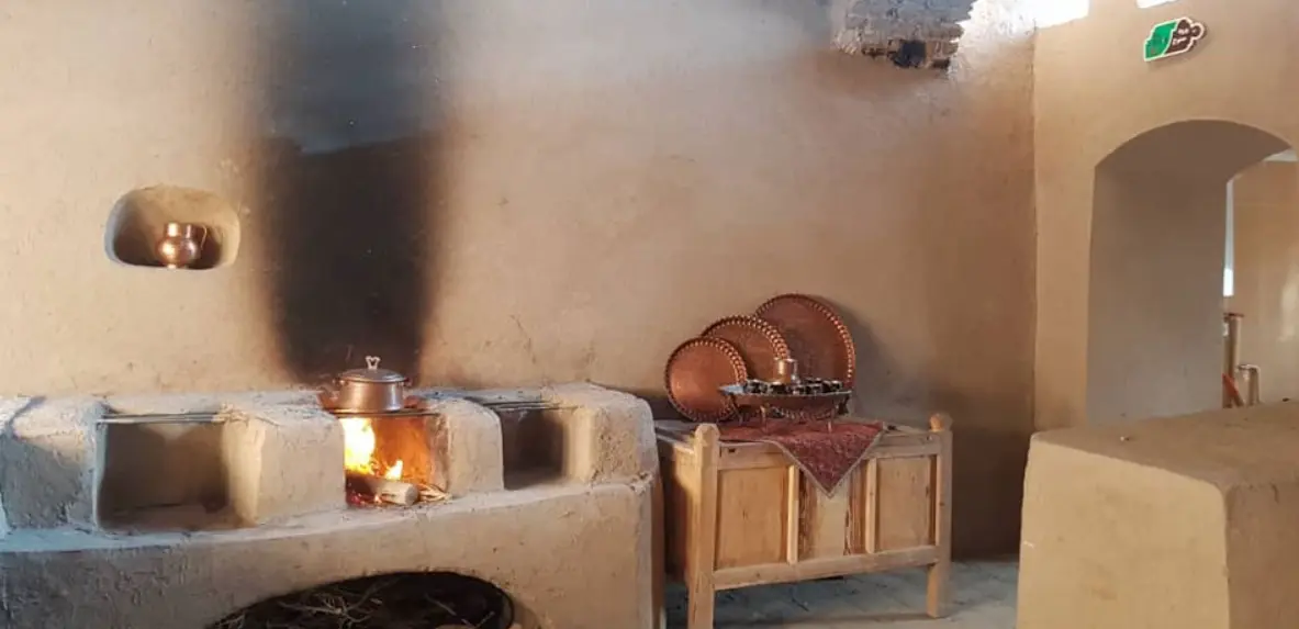 اقامتگاه عمارت بینا در خوسف