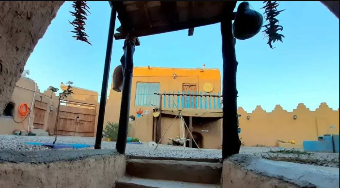 اقامتگاه بوم گردی خانه عباسی در تاکستان