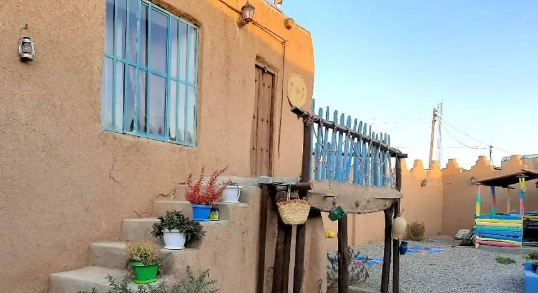 اقامتگاه بوم گردی خانه عباسی در تاکستان