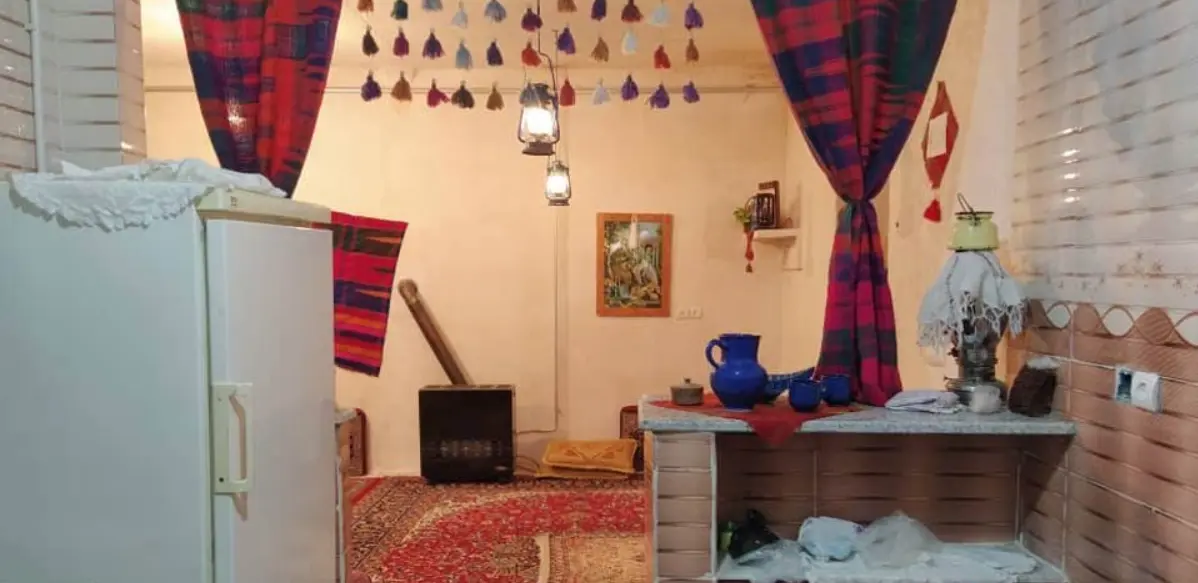 اقامتگاه بوم گردی گلال پاوه