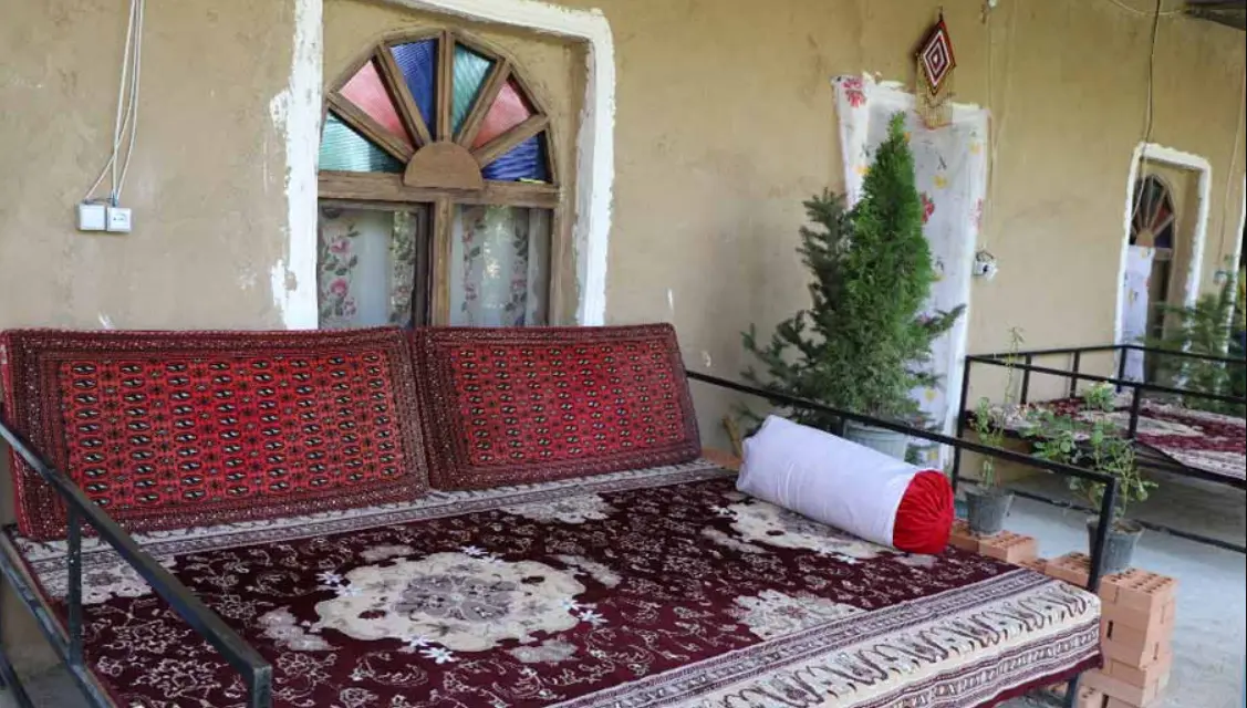 بوم گردی انگوران در ماهنشان