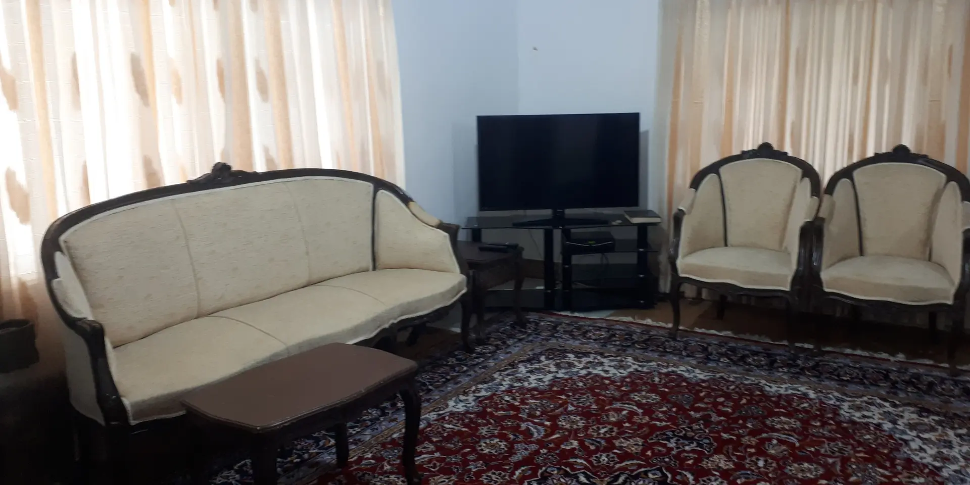 اجاره ویلا در روستای جوارم