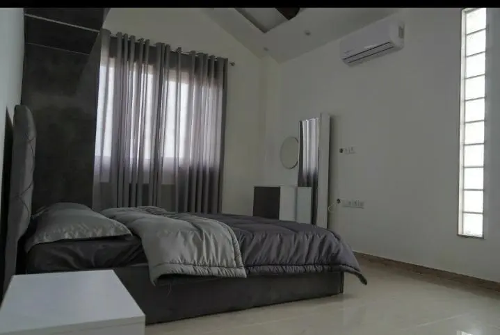 مجموعه بحری لند بندرانزلی