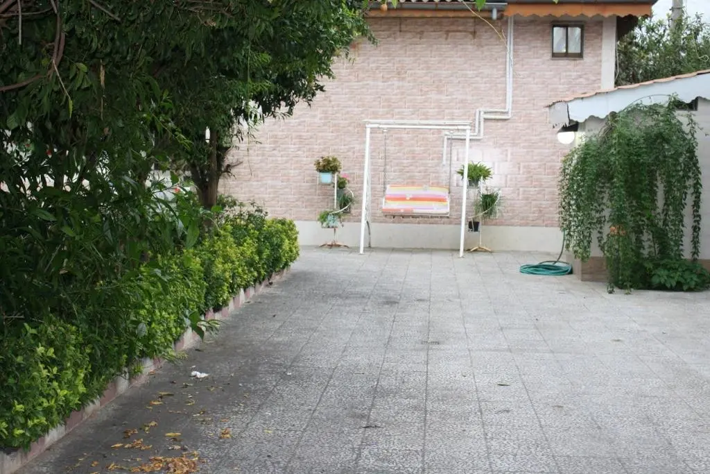 اجاره ویلا در خیابان پاسداران انزلی