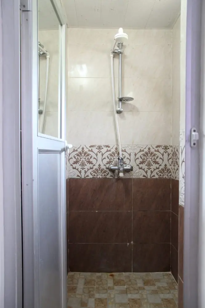 اقامت در قلعه رودخان