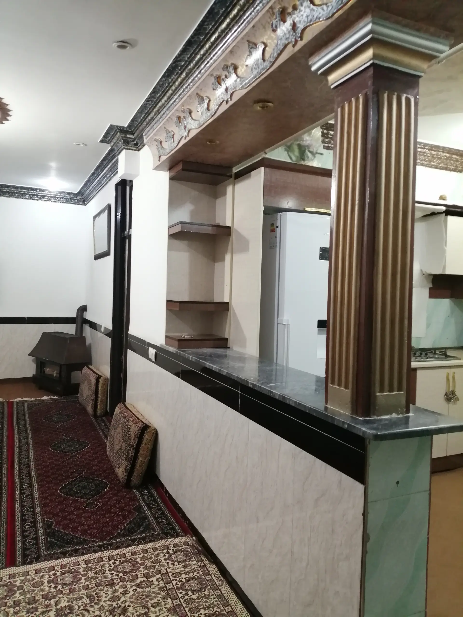 اجاره سوئیت آرامش درجنب میدان دریاچه زریوار
