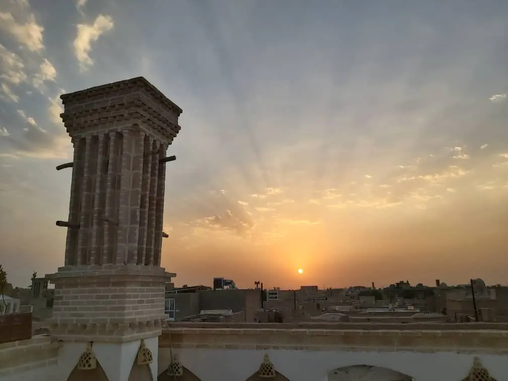 رزرو اتاق پرنیا اقامتگاه سنتی مالمیر