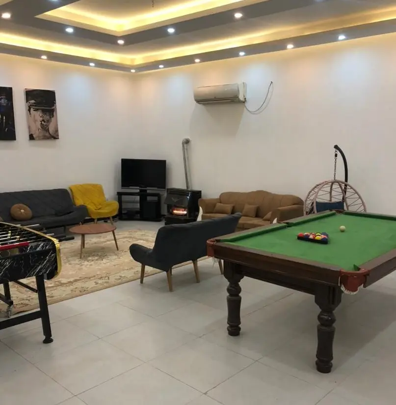 ویلا اجاره ای کردان استخردار