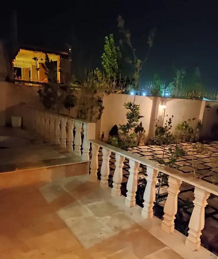 اجاره روزانه ویلا استخردار