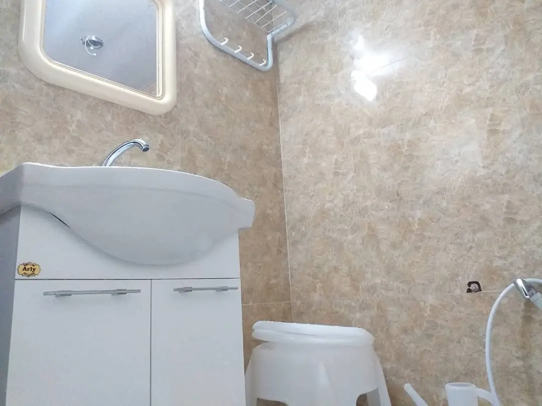 اجاره روزانه باغ ویلای گلاب در نیاسر کاشان