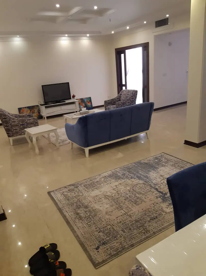سوئیت شیک  در ونک تهران