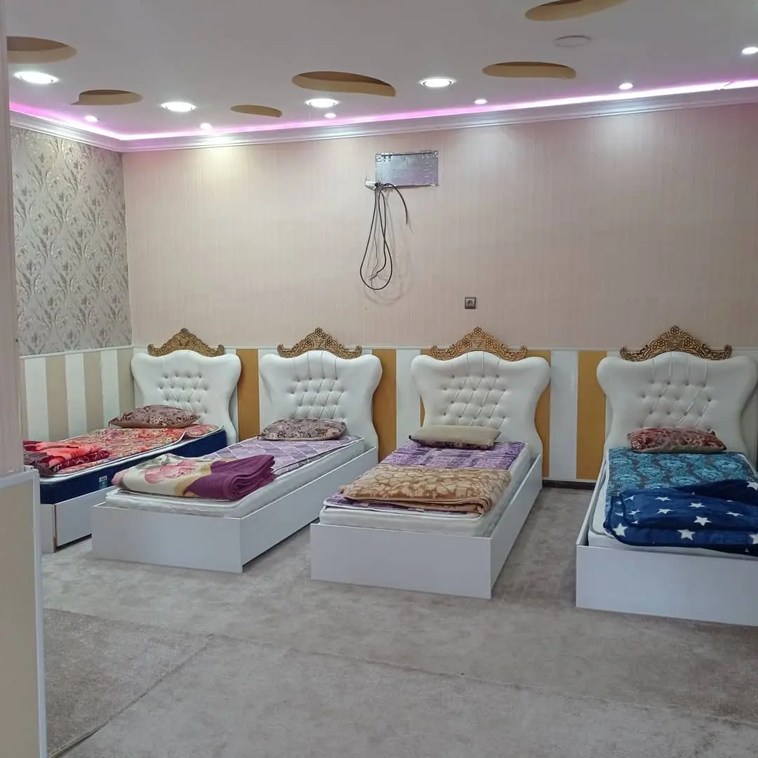 سوئیت 104 باغ طالبی آبادان