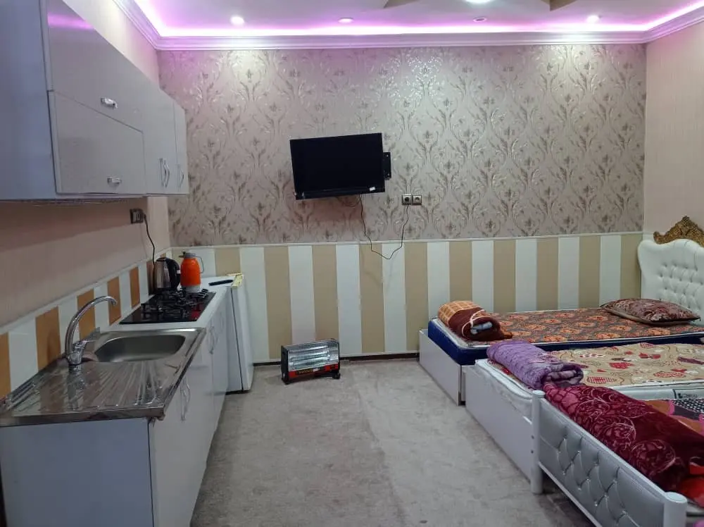 سوئیت 104 باغ طالبی آبادان