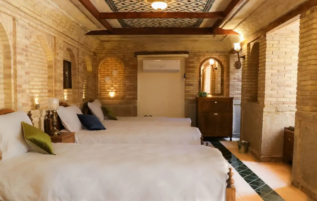 اجاره هتل سنتی راوی در شیراز