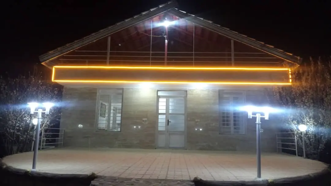 ویلا استخردار روباز در ملوسجان بیضا