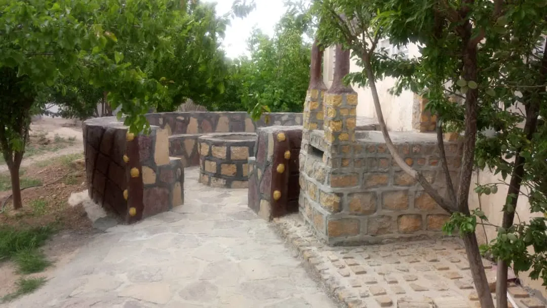 ویلا استخردار روباز در ملوسجان بیضا