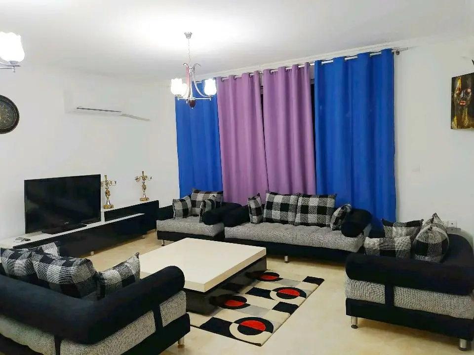 آپارتمان سه خوابه دنج 7