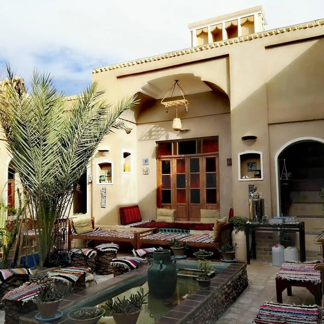 اجاره سوئیت دو تخته دبل در خور و بیابانک
