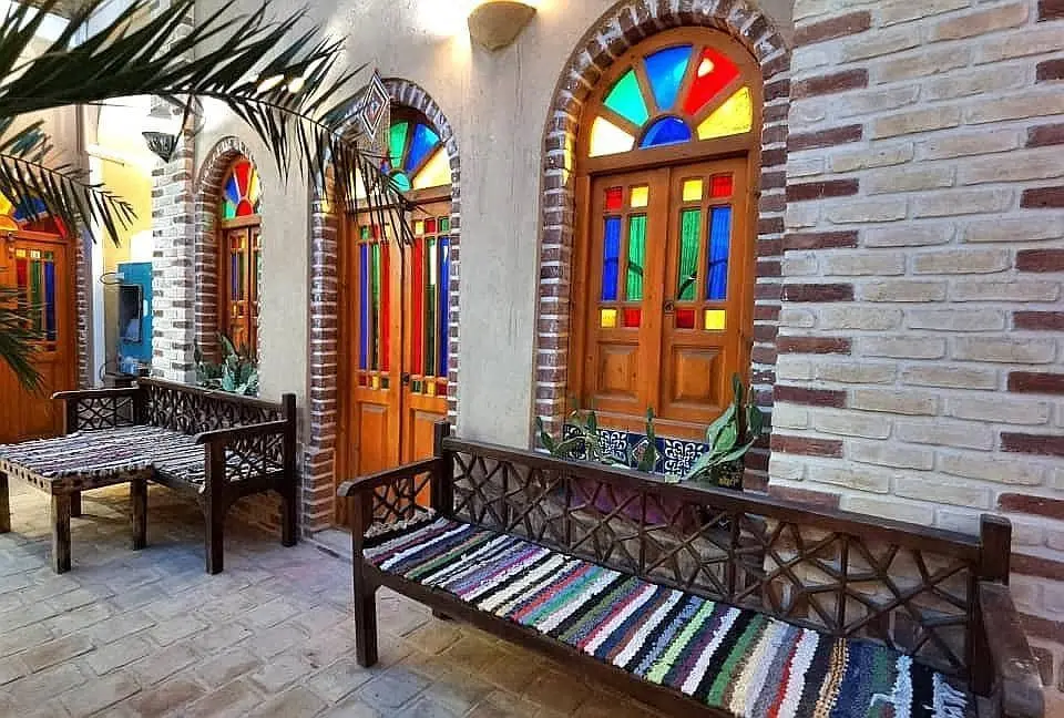 رزرو اتاق در خور و بیابانک
