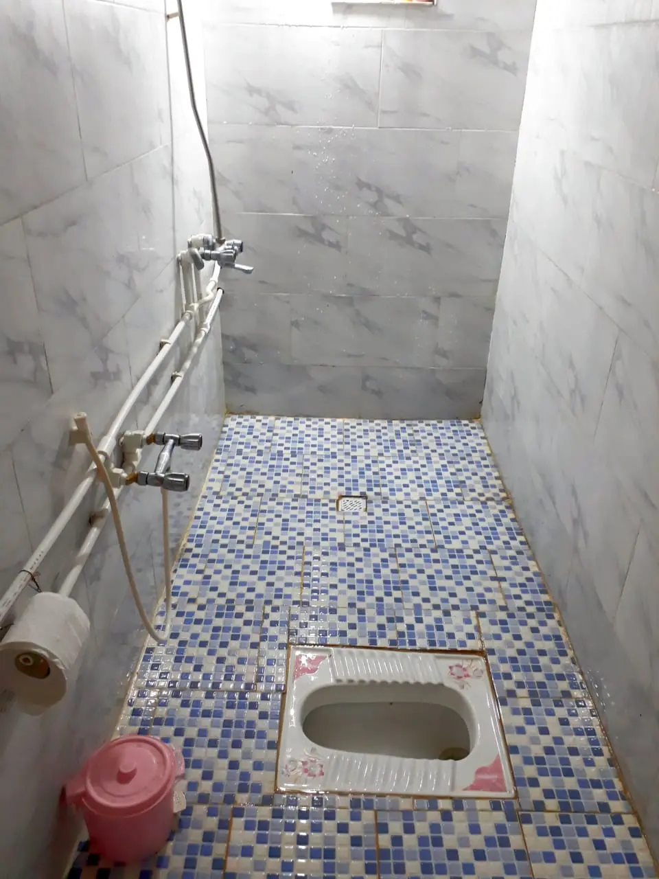 منزل بومگردی سنتی فانوس در رودبار