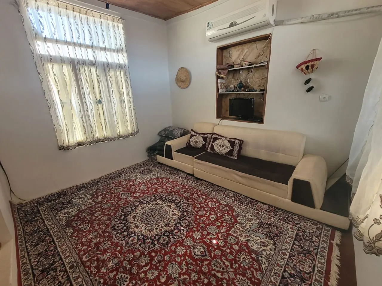 رزرو اقامتگاه بوم گردی روجا در بندرگز