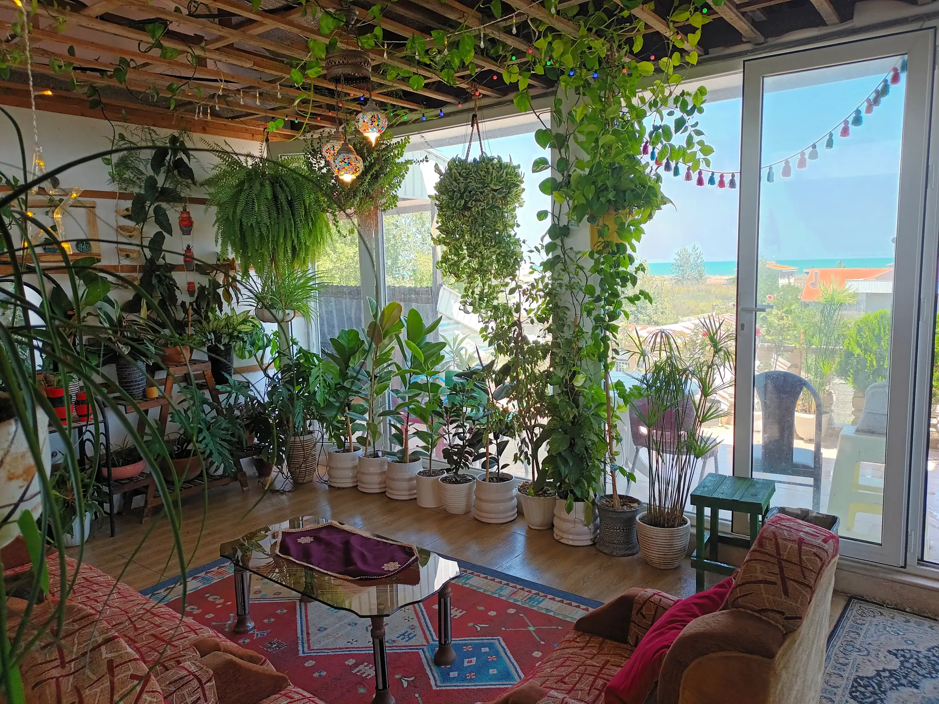 اجاره روزانه ویلای تریبلکس ساحلی چمخاله