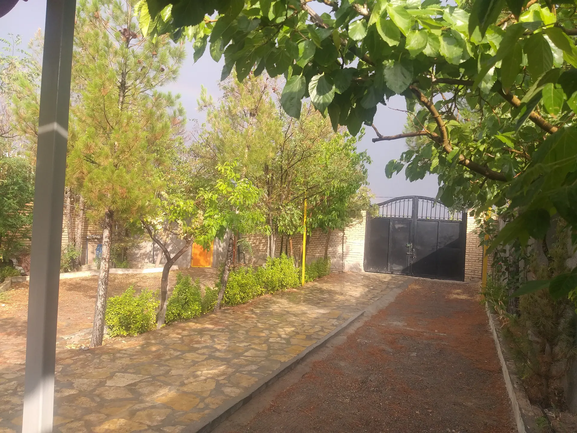 رزرو خانه باغ در مشهد