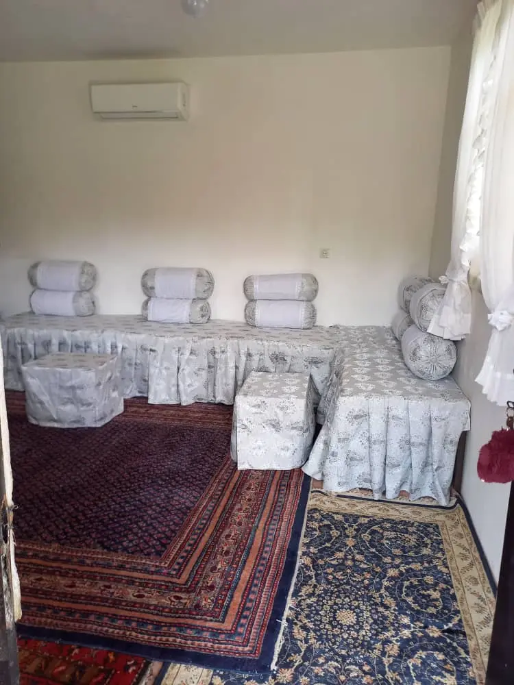 سوئیت روستایی تمیز و دربست در صومعه سرا