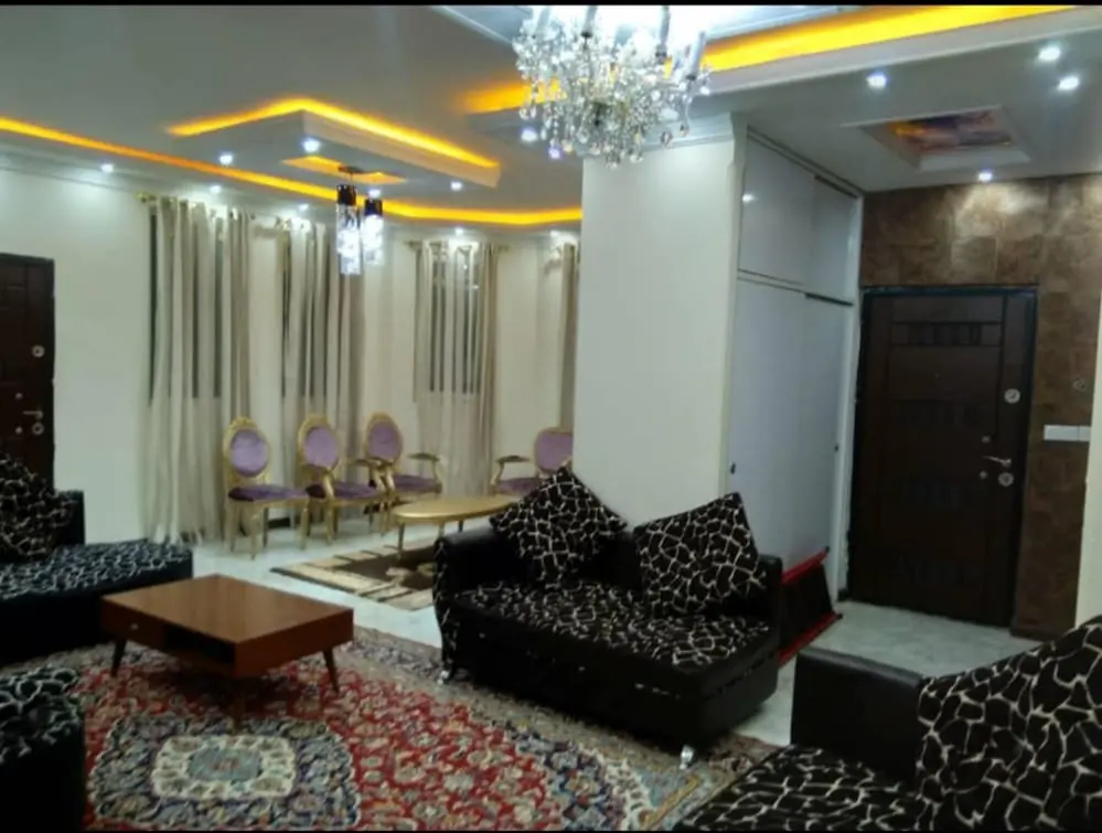 ویلا استخردار اجاره روزانه در بومهن