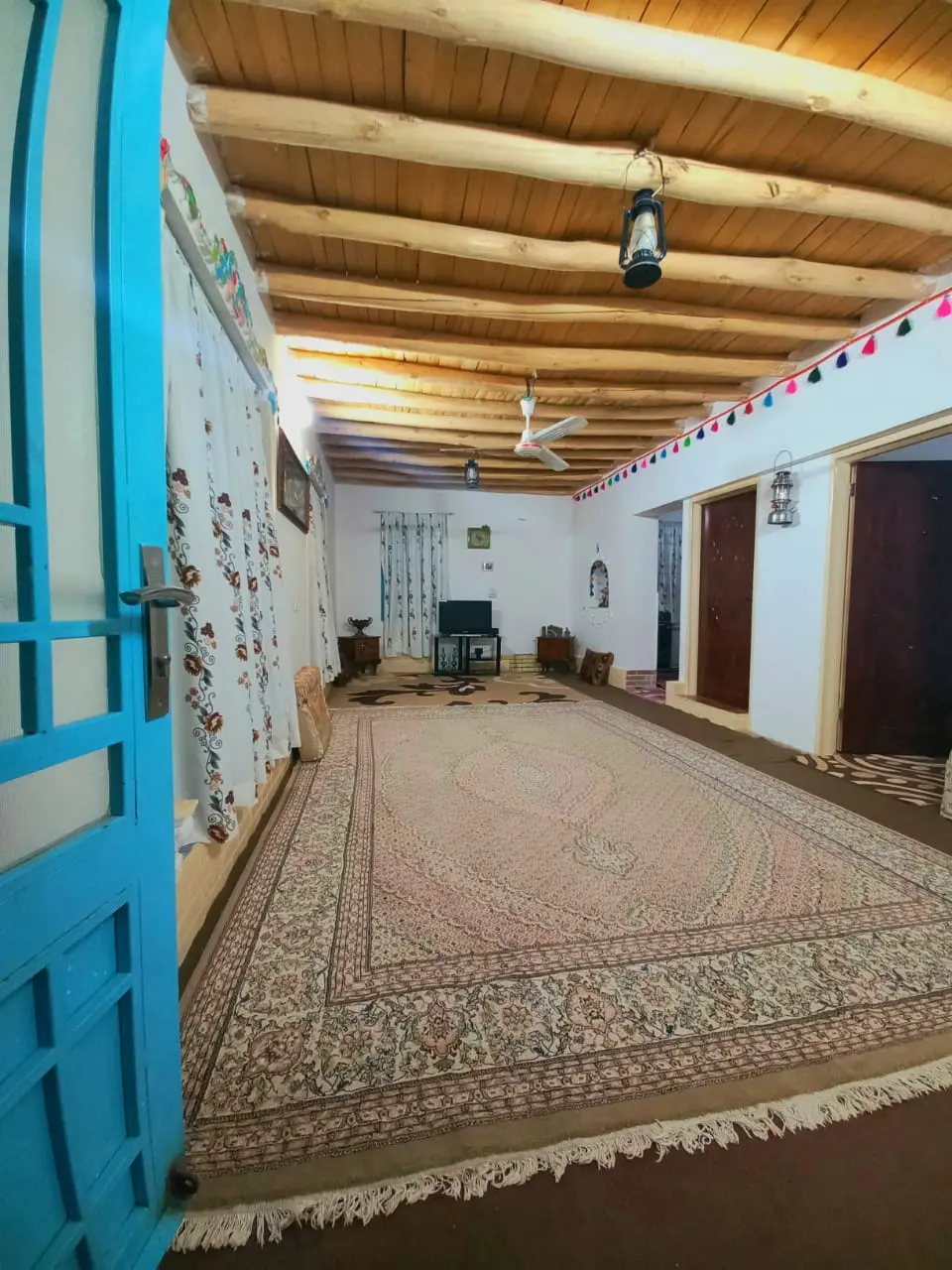 اقامتگاه عمارت پولادوند در ازنا الیگودرز