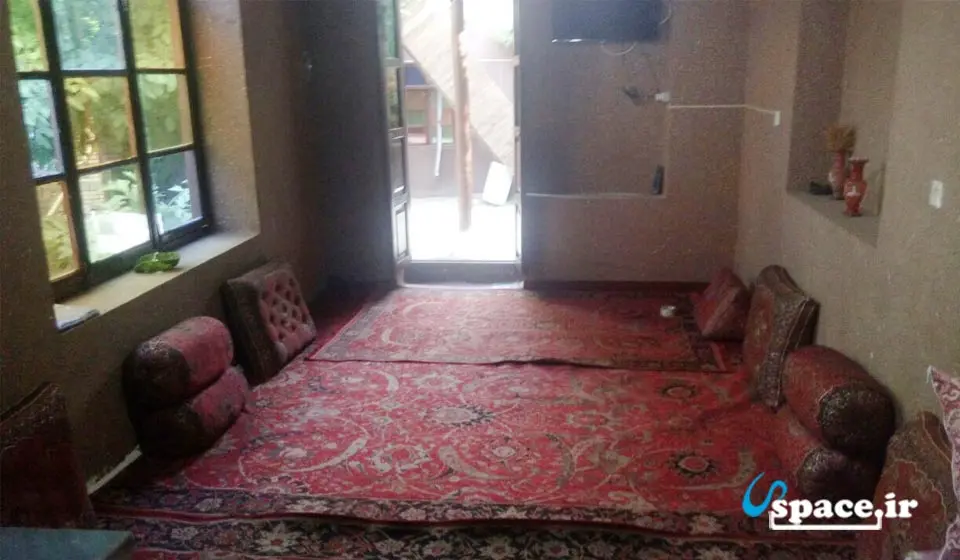 اقامتگاه بوم گردی شکوفه های گیلاس در قزوین