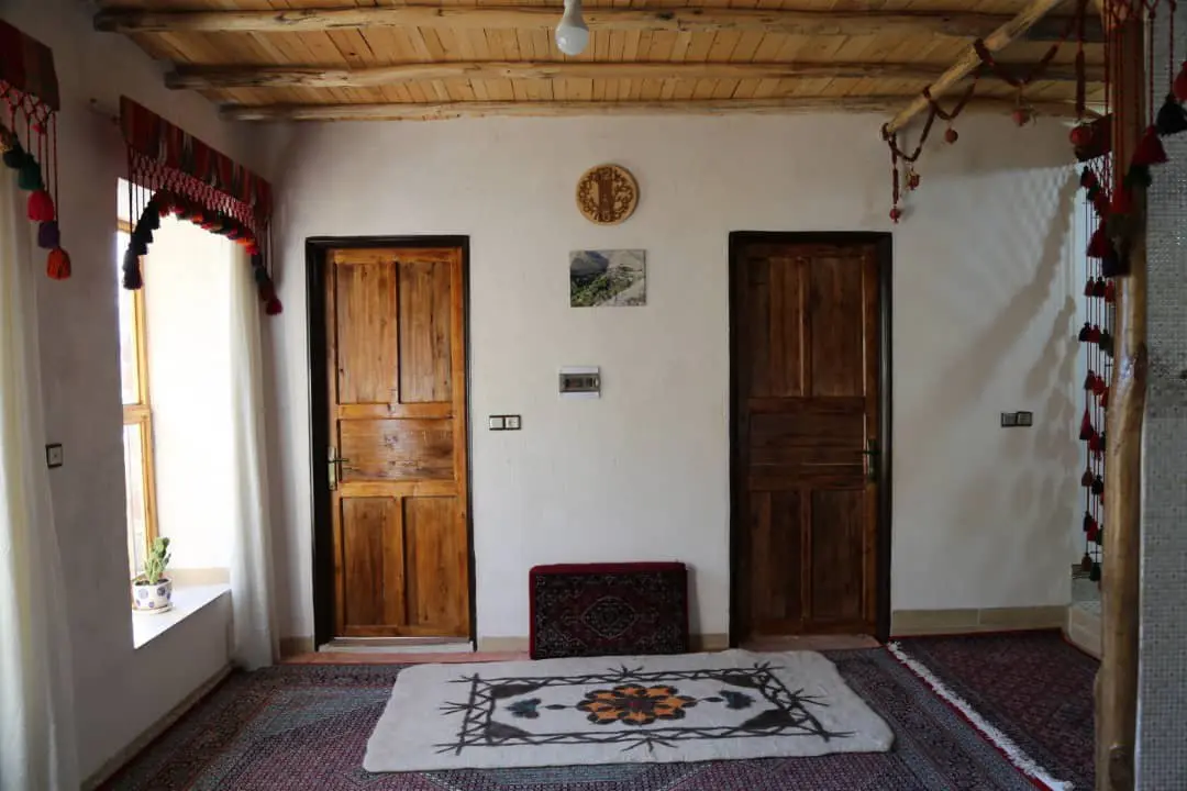 اجاره اقامتگاه بوم گردی پیران در پاوه