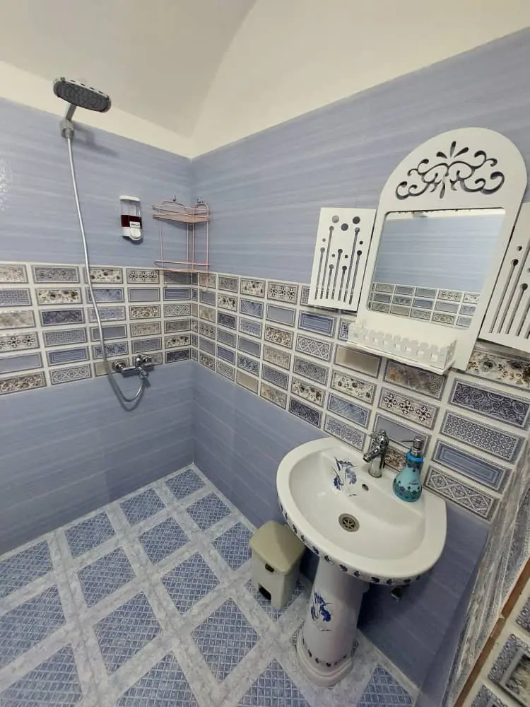 بوم گردی عمارت مهربانو در آران و بیدگل