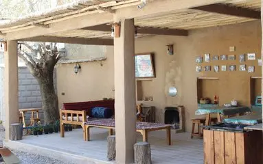 بوم گردی کوه مهر در مرودشت