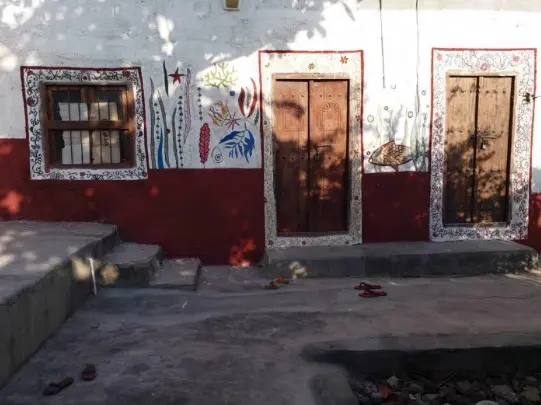 بوم گردی مادر حسن جزیره هرمز