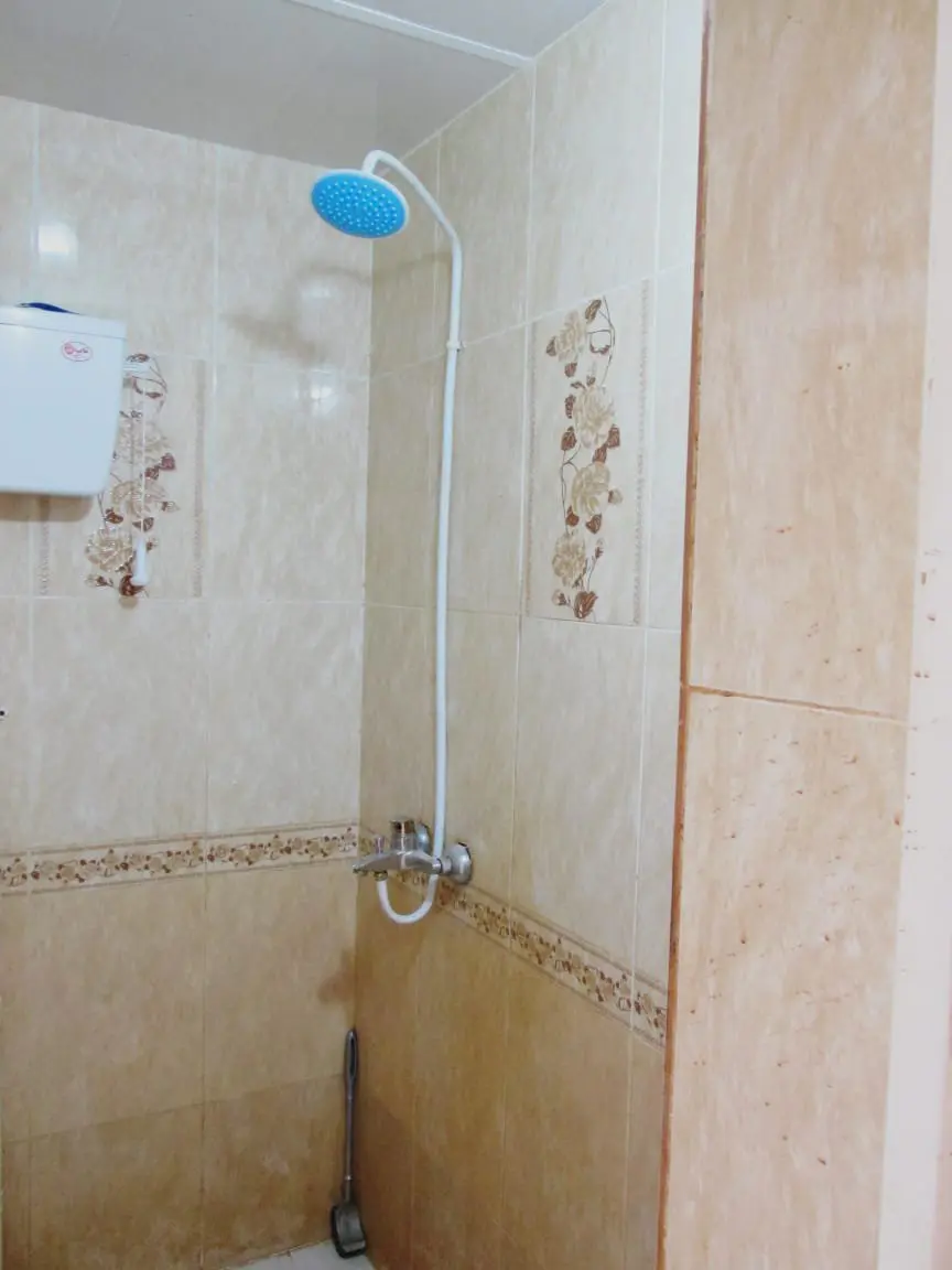 بوم گردی مادر حسن جزیره هرمز