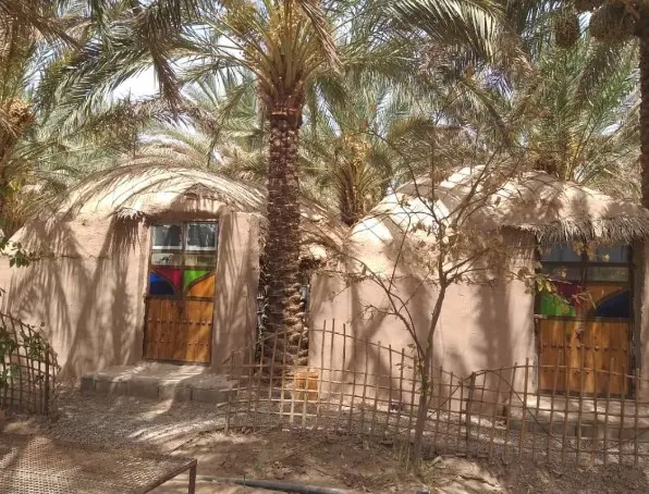 اقامتگاه بوم گردی نخلستان کویر در شهداد