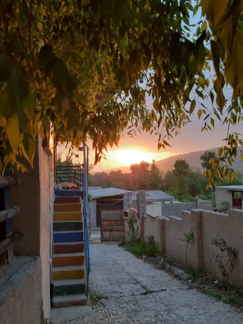 بوم گردی باجی رباب گالیکش