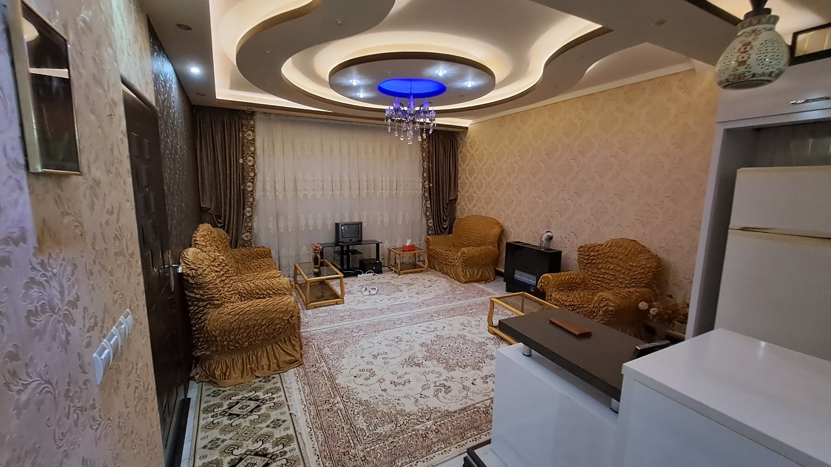 اجاره آپارتمانمبله دو خواب فول امکانات