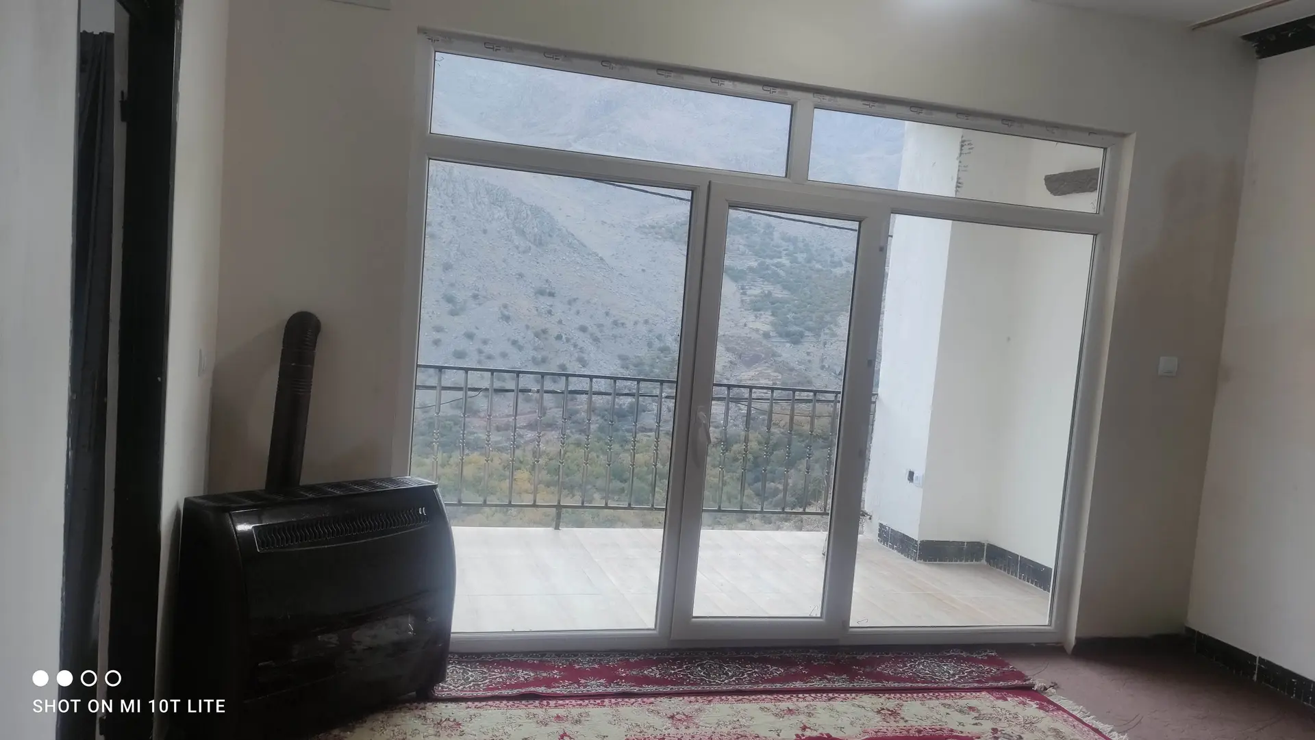 خانه اجاره ای باقیمت مناسب در اورامان تخت